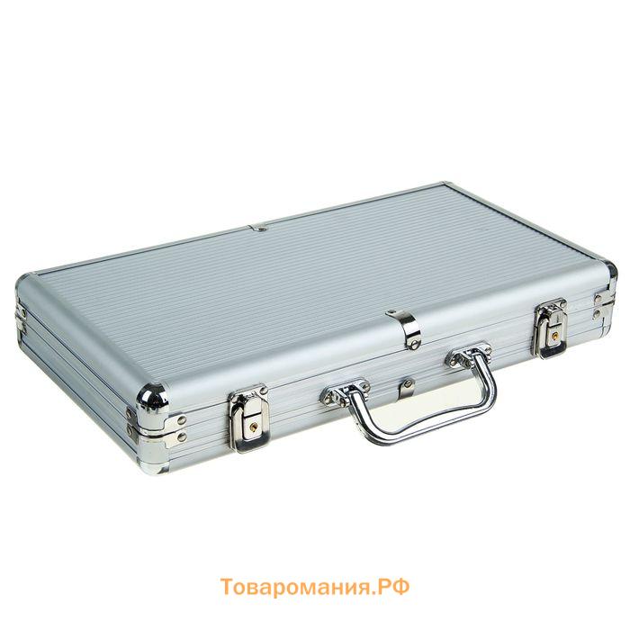 Покер в металлическом кейсе (2 колоды, фишки 300 шт. с/номиналом, 5 кубиков), 21×39,5 см