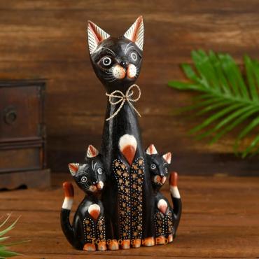 Сувенир «Три коричневые кошки», 5×18×30 см, дерево